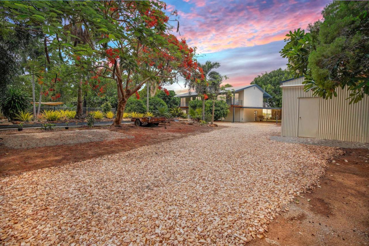 Golden Sands Retreat Beach House Wagait Beach Exterior photo